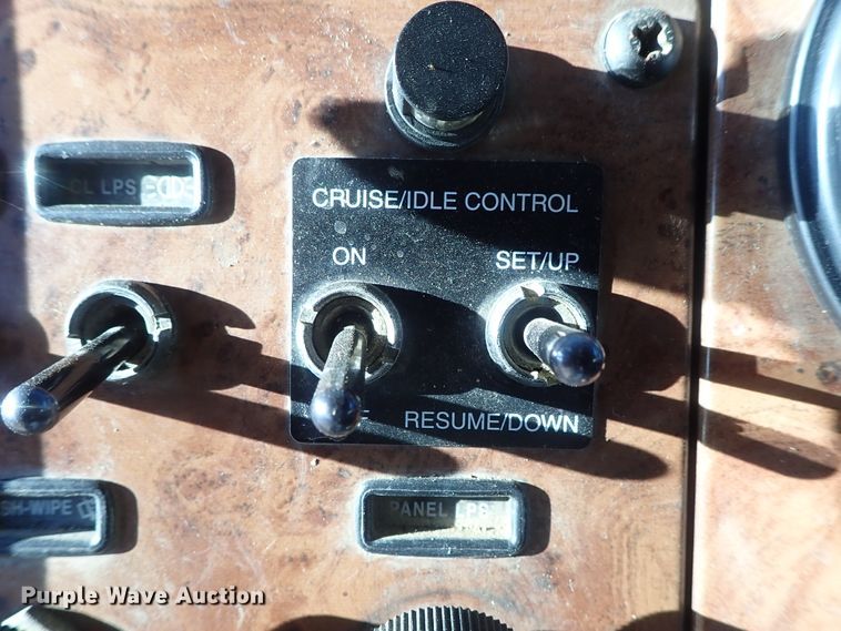 image for item DC3445 2006 Peterbilt 335 dump truck