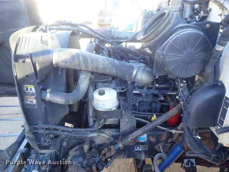 image for item DC3445 2006 Peterbilt 335 dump truck