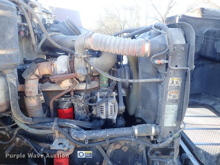 image for item DC3445 2006 Peterbilt 335 dump truck