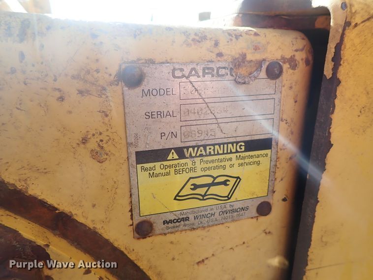 image for item DC3447 2004 John Deere 750C dozer