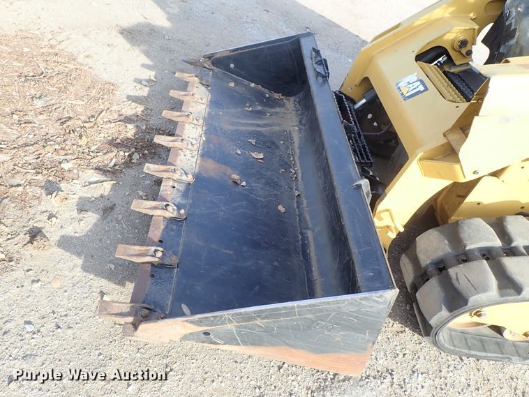 image for item DC3450 2017 Caterpillar 299D2 XHP skid steer