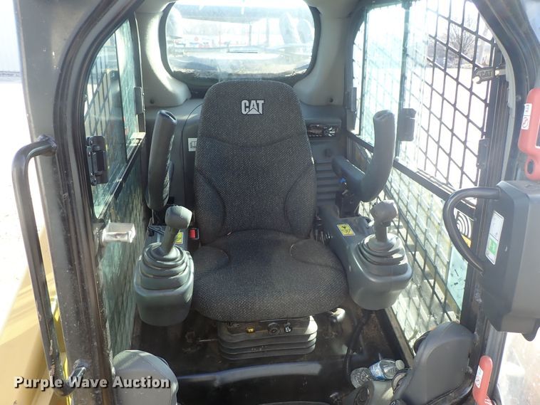 image for item DC3450 2017 Caterpillar 299D2 XHP skid steer