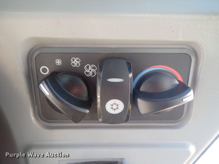 image for item DC3450 2017 Caterpillar 299D2 XHP skid steer