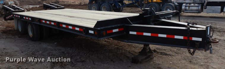 image for item DE4151 1998 Holden equipment trailer