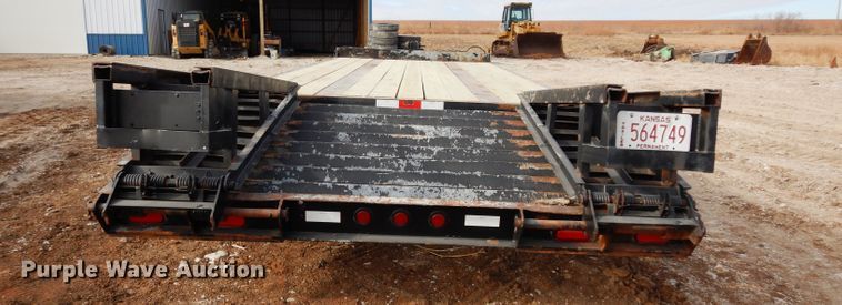 image for item DE4151 1998 Holden equipment trailer