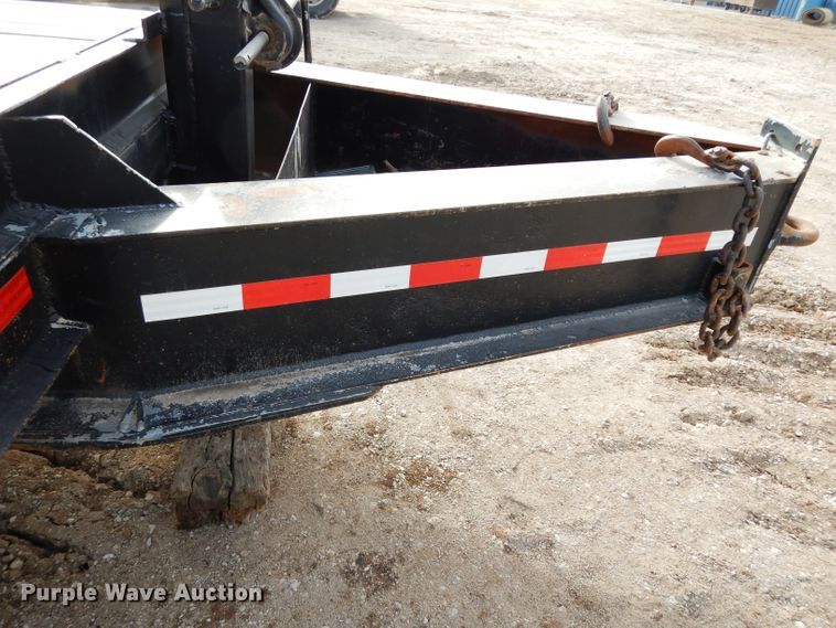 image for item DE4151 1998 Holden equipment trailer