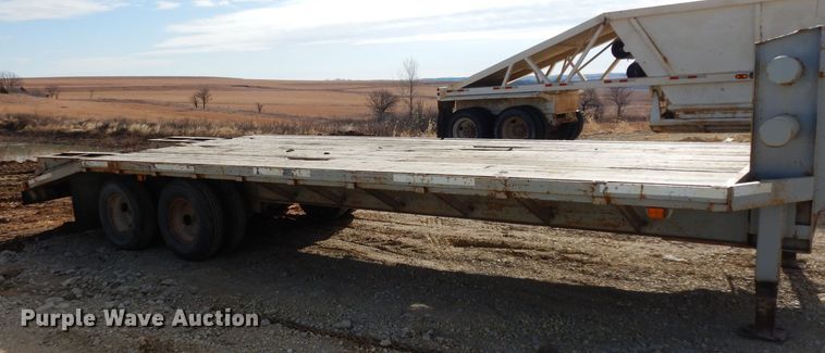 image for item DE4153 2004 shop built equipment trailer