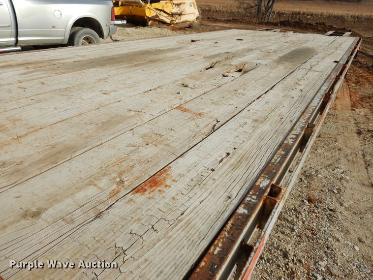 image for item DE4153 2004 shop built equipment trailer