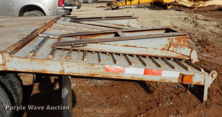 image for item DE4153 2004 shop built equipment trailer