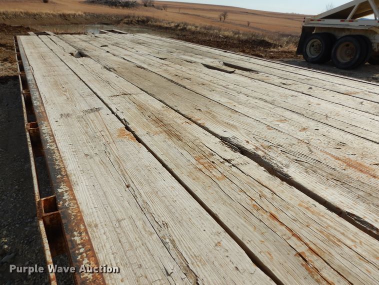 image for item DE4153 2004 shop built equipment trailer