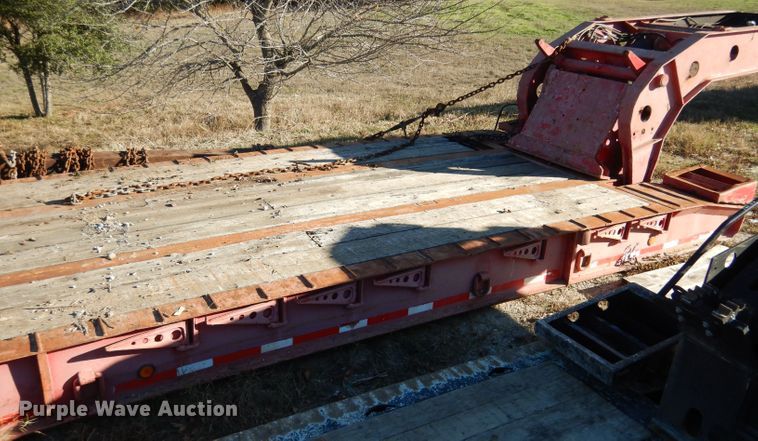 image for item DF2593 1999 Dynaweld FB lowboy equipment trailer