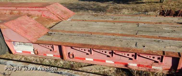 image for item DF2593 1999 Dynaweld FB lowboy equipment trailer