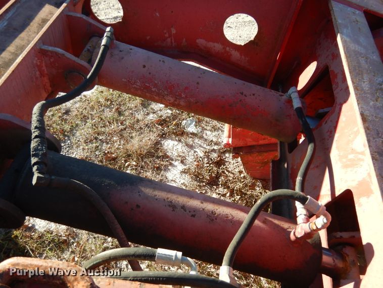 image for item DF2593 1999 Dynaweld FB lowboy equipment trailer