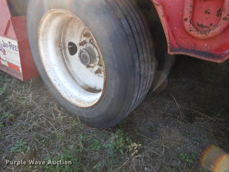 image for item DF2593 1999 Dynaweld FB lowboy equipment trailer