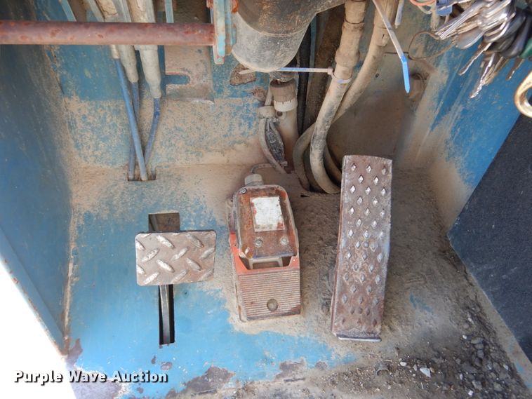 image for item DF2594 2000 Gradall 534D10-45 telehandler