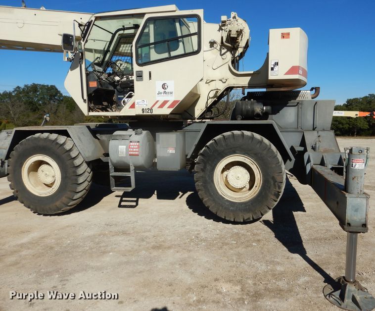 image for item DF2595 1999 Terex RT230 crane