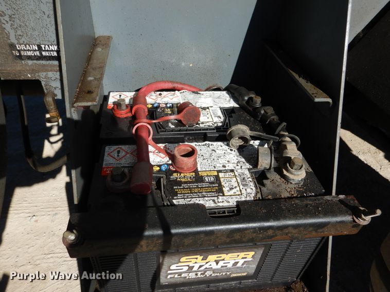 image for item DF2595 1999 Terex RT230 crane