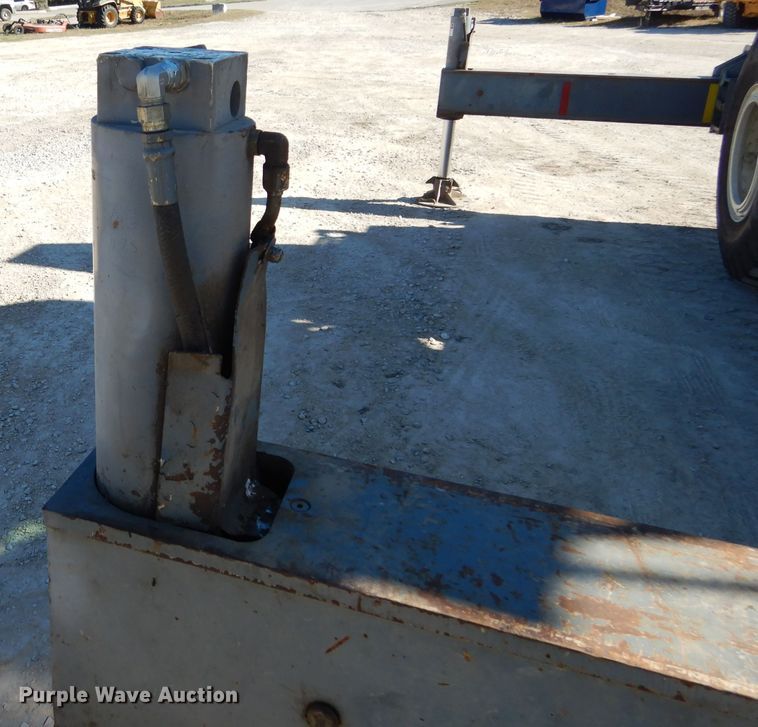 image for item DF2595 1999 Terex RT230 crane