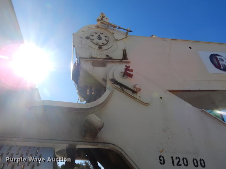 image for item DF2595 1999 Terex RT230 crane