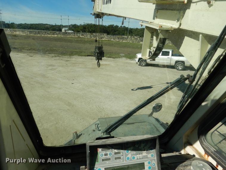 image for item DF2595 1999 Terex RT230 crane