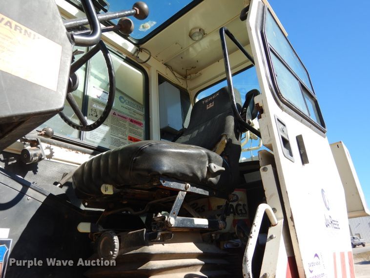 image for item DF2595 1999 Terex RT230 crane