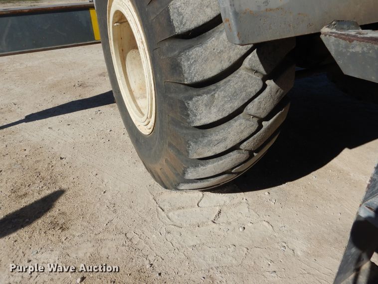 image for item DF2595 1999 Terex RT230 crane