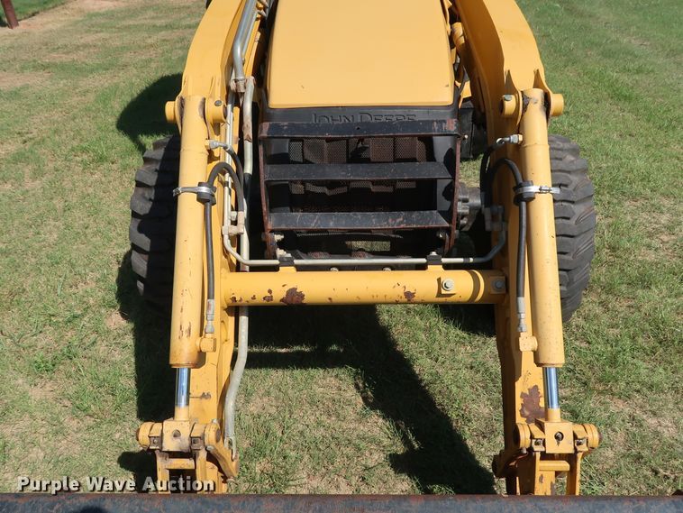 image for item DG4181 2008 John Deere 110 backhoe