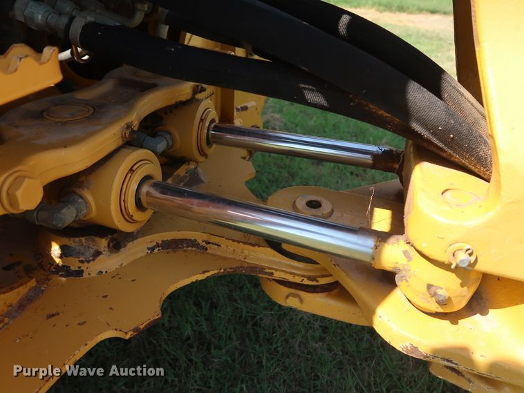 image for item DG4181 2008 John Deere 110 backhoe