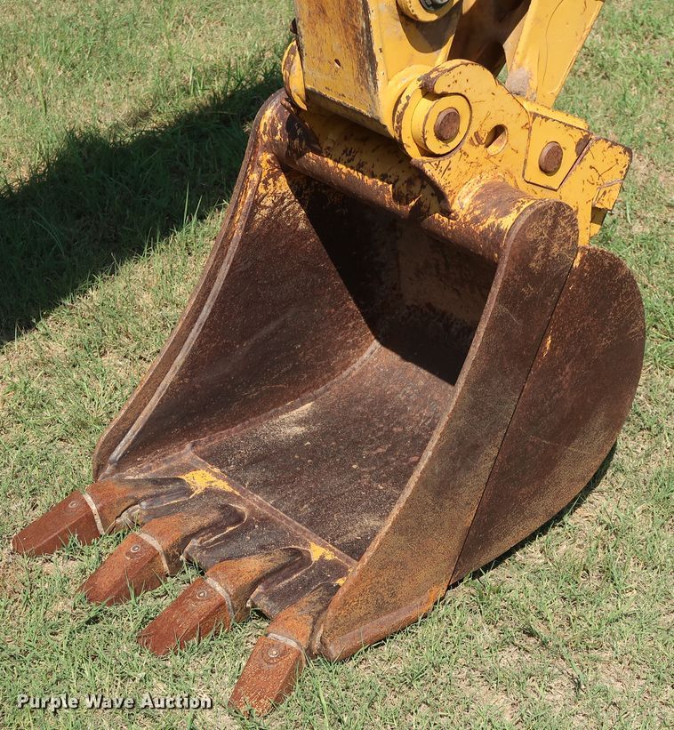 image for item DG4181 2008 John Deere 110 backhoe