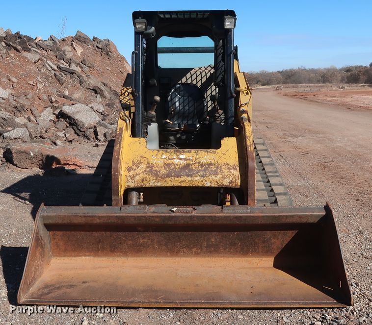 image for item DG4242 2012 Caterpillar 259B Series 3 skid steer