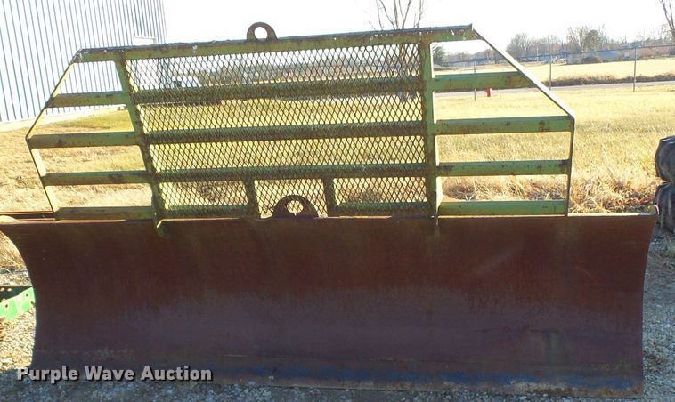 image for item DG5537 John Deere blade