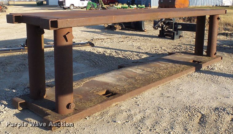 image for item DG5542 Trench box