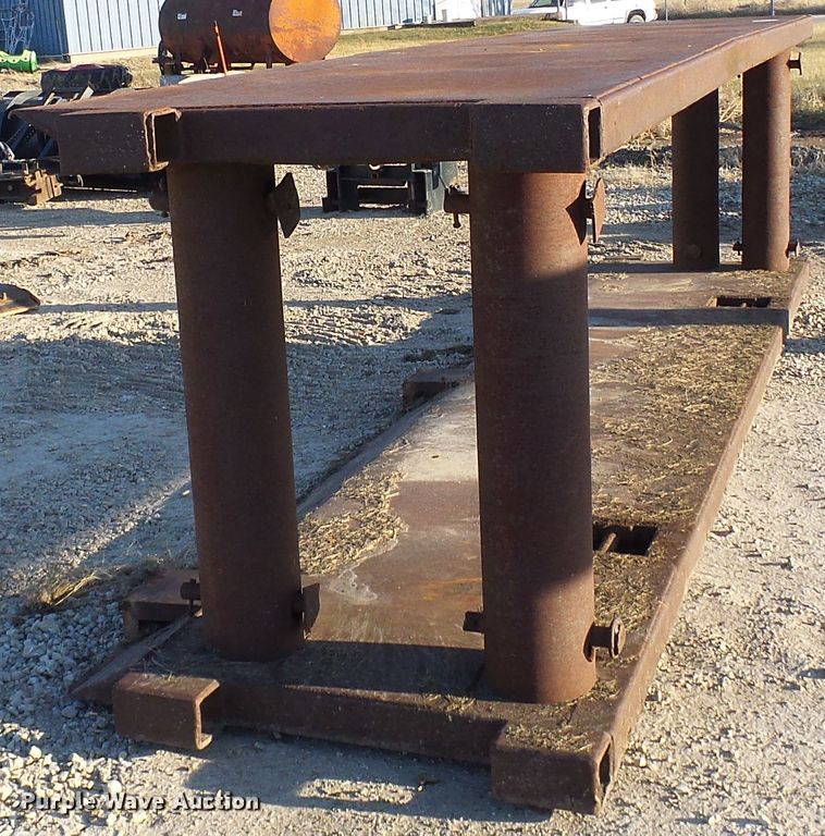 image for item DG5542 Trench box