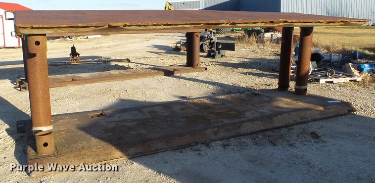 image for item DG5543 Trench box