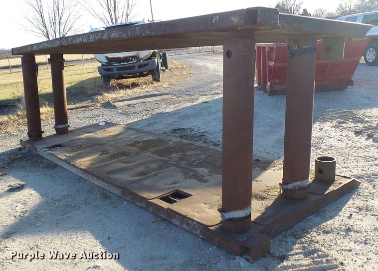 image for item DG5543 Trench box