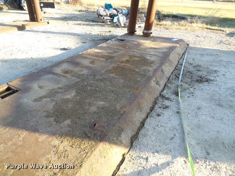 image for item DG5543 Trench box