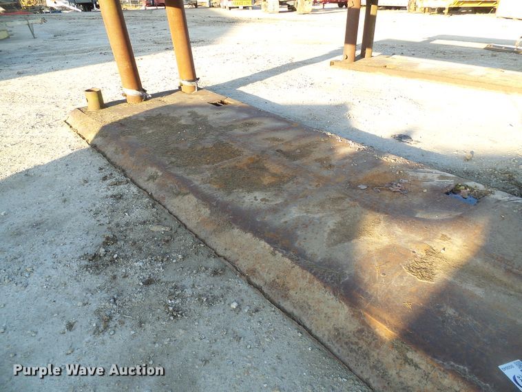 image for item DG5543 Trench box