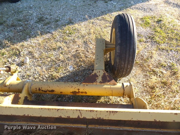 image for item DG5547 Landscraper box blade