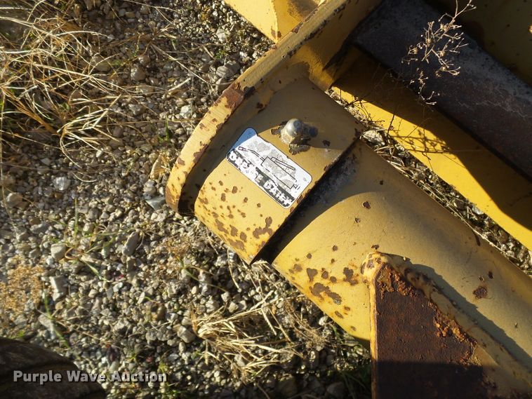 image for item DG5547 Landscraper box blade