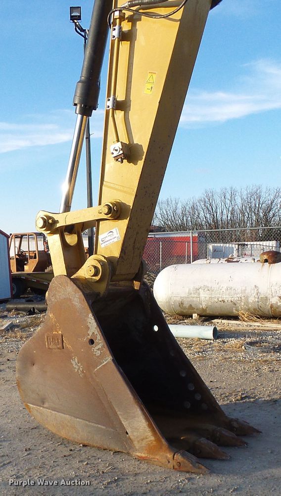 image for item DG5550 2013 Caterpillar 329E L excavator