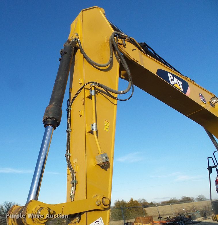 image for item DG5550 2013 Caterpillar 329E L excavator