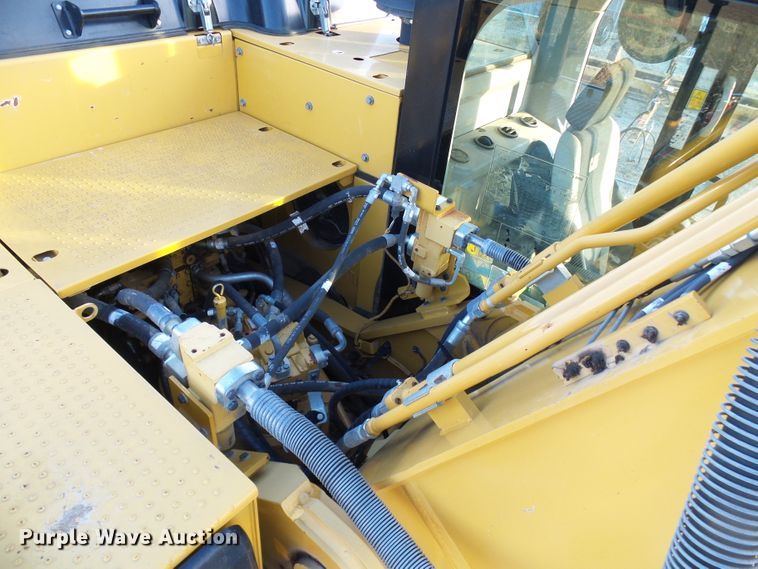 image for item DG5550 2013 Caterpillar 329E L excavator