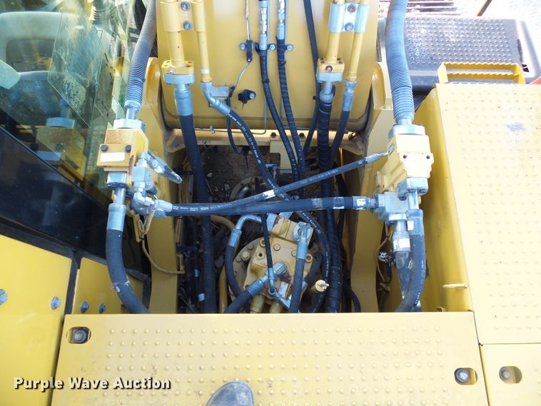 image for item DG5550 2013 Caterpillar 329E L excavator