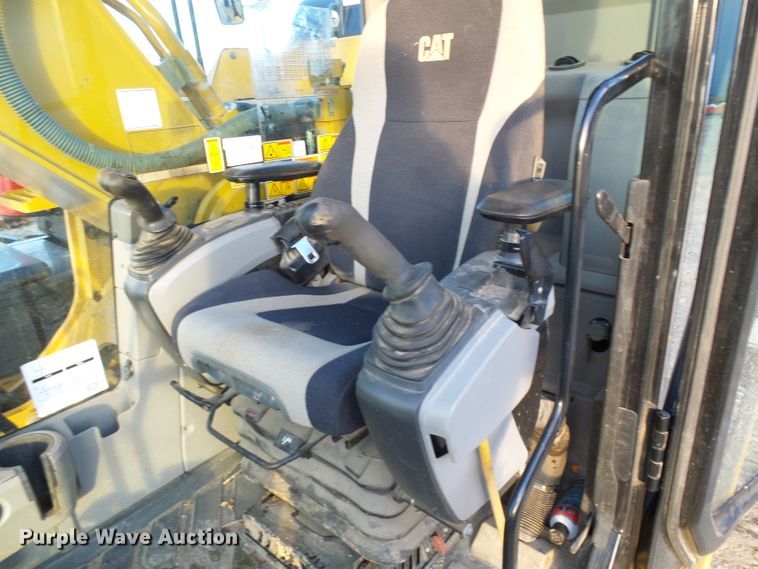 image for item DG5550 2013 Caterpillar 329E L excavator