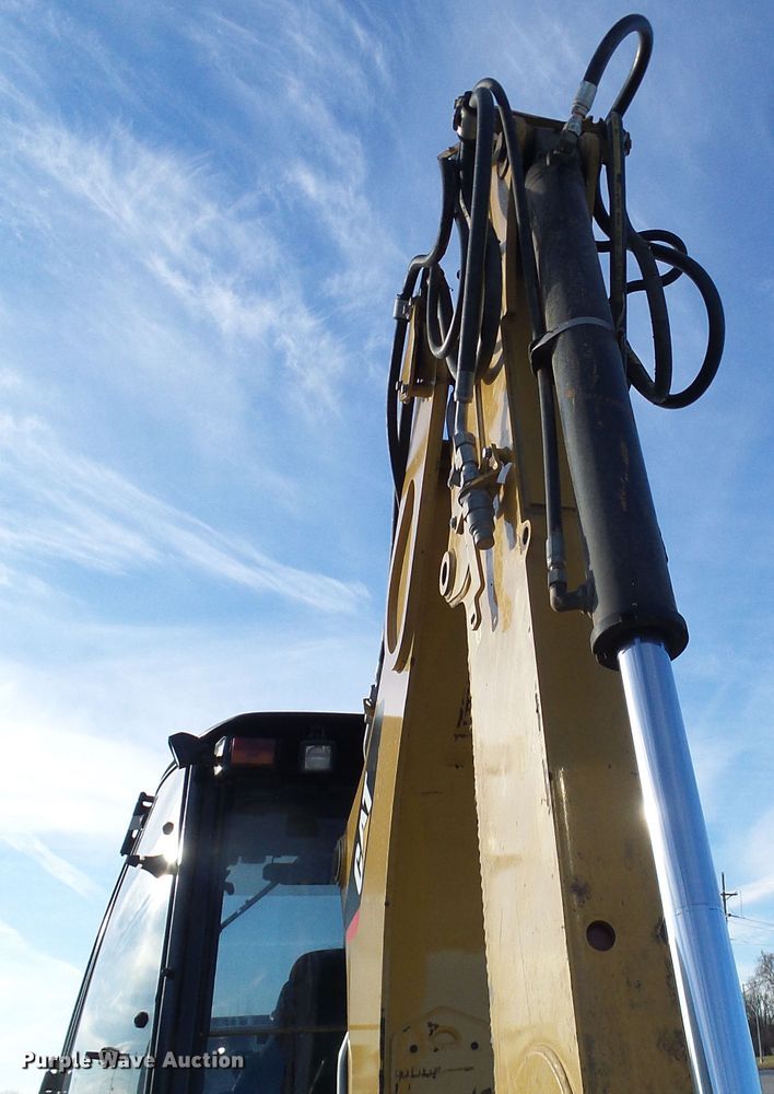 image for item DG5553 2012 Caterpillar 420E backhoe