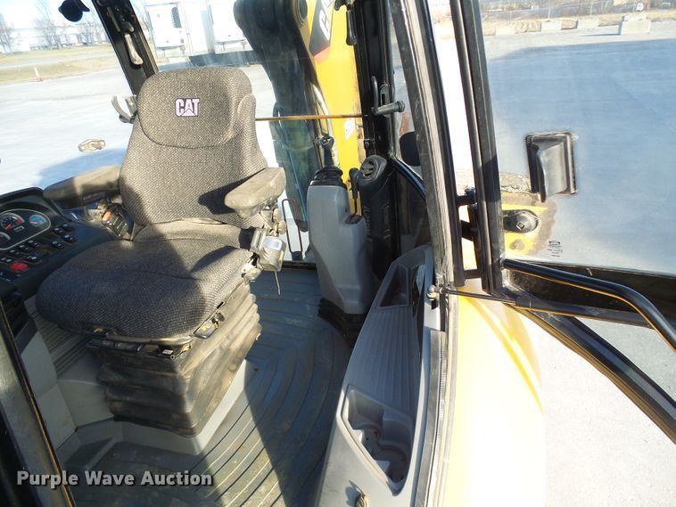 image for item DG5553 2012 Caterpillar 420E backhoe