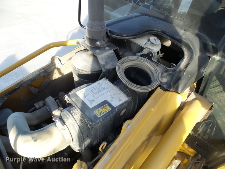image for item DG5553 2012 Caterpillar 420E backhoe