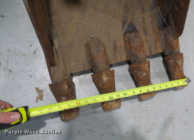 image for item DG5553 2012 Caterpillar 420E backhoe