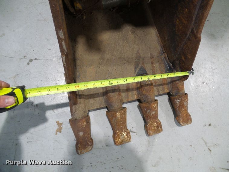 image for item DG5553 2012 Caterpillar 420E backhoe