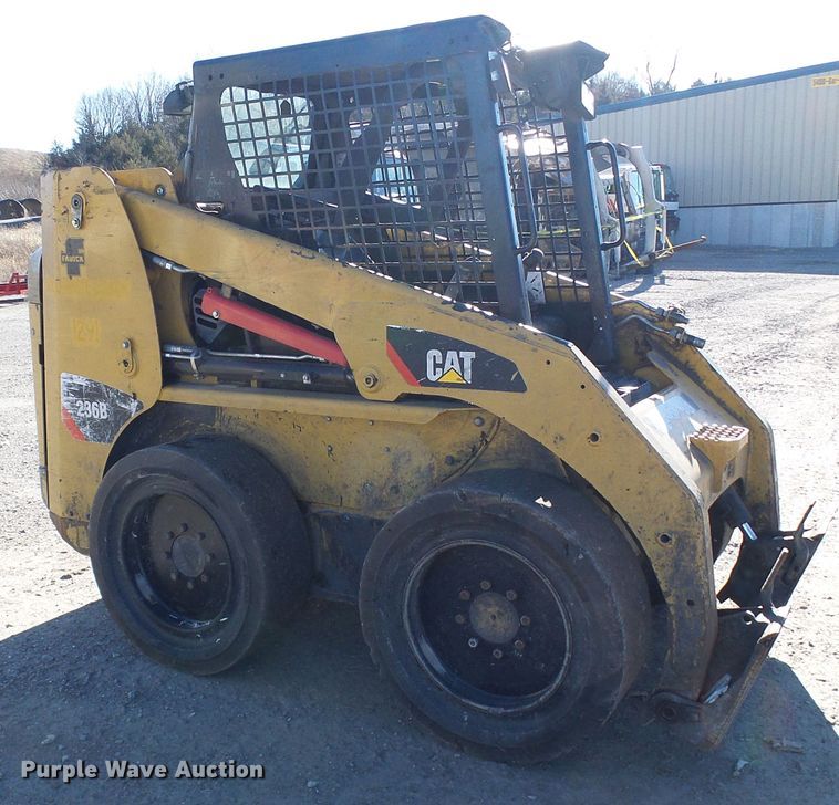 image for item DG5554 2012 Caterpillar 236B3 skid steer